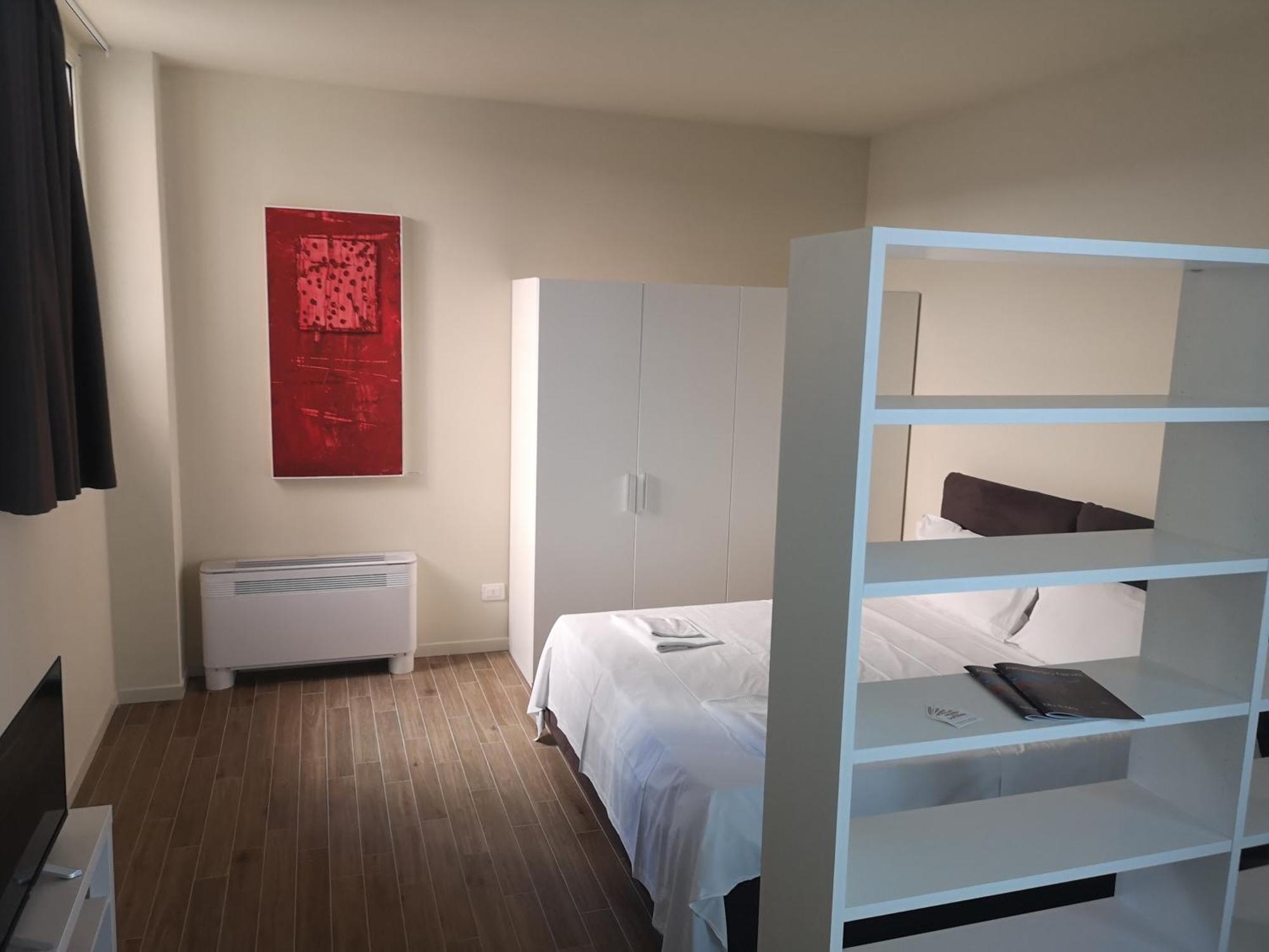 Suiten Apartments Boloňa Pokoj fotografie