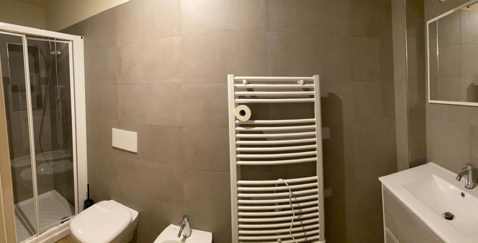 Suiten Apartments Boloňa Pokoj fotografie